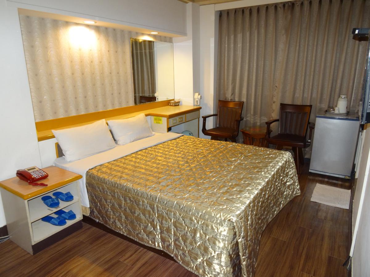 Jia Xin Hotel Chiayi Exterior foto