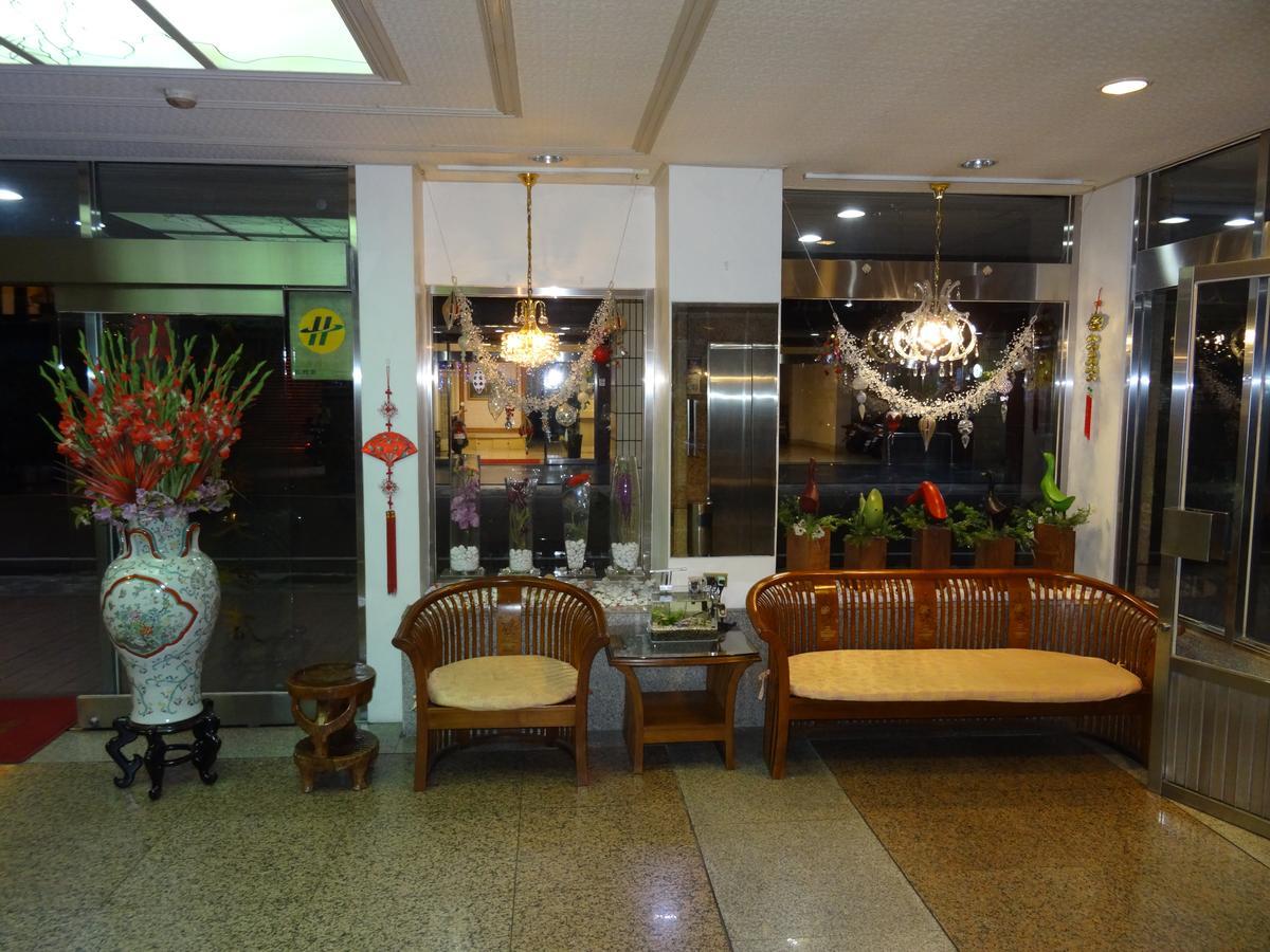 Jia Xin Hotel Chiayi Exterior foto